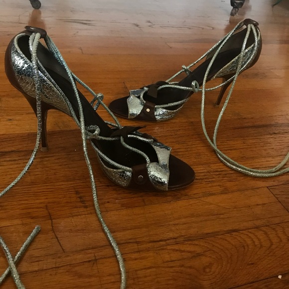 Givenchy leather and metallic python women’s shoes - Picture 1 of 8